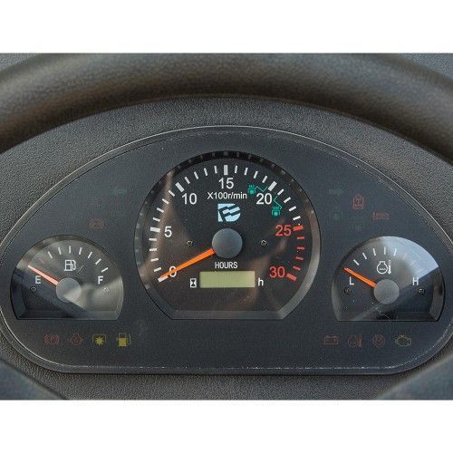 Трактор 404DHL (Dongfeng) 000043813 фото Трактор 404DHL (Dongfeng) 000043813 фото